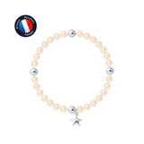 Le bracelet Perlinea Porte Bonheur Etoile est composé d'une alternance de perles d'eau douce roses et d'une breloque étoile argentée, le tout en argent 925. Un badge "Artisan Bijoutier Français" apparaît en haut à gauche.