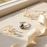 Bague LYSANDRA | Or Blanc & Perle de Tahiti
