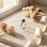 Bague ARIANE | Or Blanc, Diamants & Perle de Tahiti
