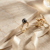 Bague ARIANE | Or Jaune, Diamants & Perle de Culture Black Tahiti