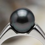 Bague IRINA | Or Blanc & Perle de Culture Black Tahiti - 8/9mm