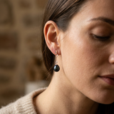 Boucles d'Oreilles TAHORA | Or Blanc & Perles de Culture Black Tahiti