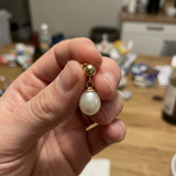 Boucle d'Oreilles MINÉA | Or Blanc & Perles de Cultures Blanches