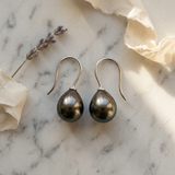 Boucles d'Oreilles DIANA | Or Blanc & Perles de Tahiti