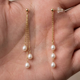 Boucles d'oreilles pendantes FAHINIA | Or Jaune & Perles de Culture Blanches