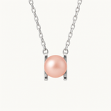 Collier en argent 925 avec perle de culture rose naturel enchâssée dans un pendant bilatéral.
