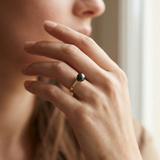 Bague ARIANE | Or Jaune, Diamants & Perle de Culture Black Tahiti