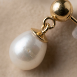 Boucles d'oreilles ABI | Or Jaune & Perles de Cultures Blanches