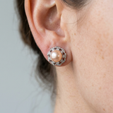 Boucles d'Oreilles Fleur NOHEA | Perles Roses