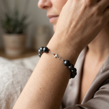 Bracelet NOELYSE | Argent & Perles Noires | 8/9 mm | Fermoir Mousqueton