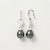 Boucles d'oreilles argent 925 pendantes cœur avec perles noires de Tahiti en goutte.