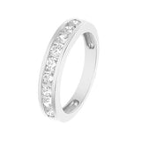 Demie alliance argent 925 sertie de 9 oxydes de zirconium blancs en canal.
